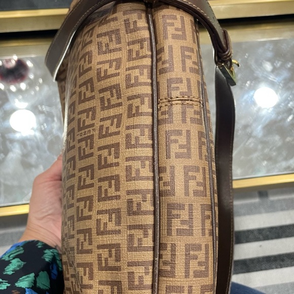 Fendi Messenger bag - Picture 4 of 10